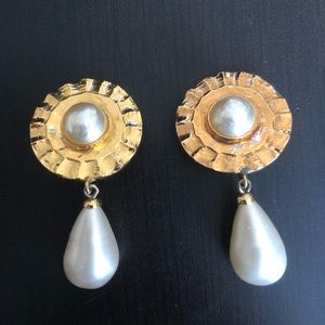 Good condition no box